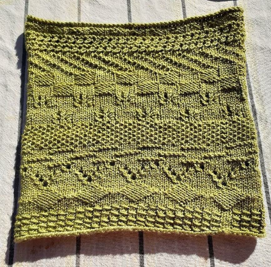Anniversary Cowl